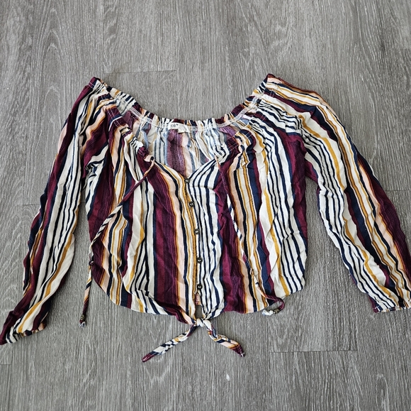 Striped Button-Up Women's Top - Picture 2 of 3